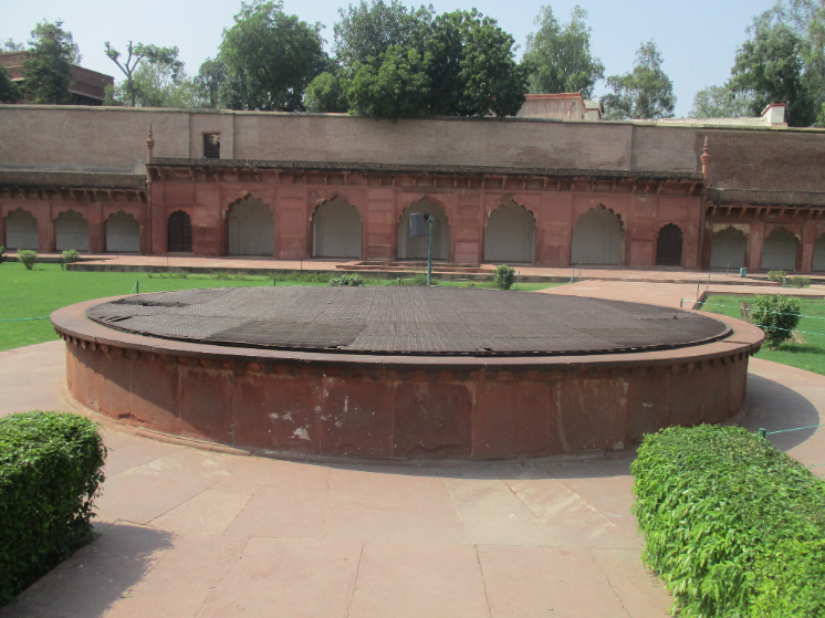 Agra Fort baoli
